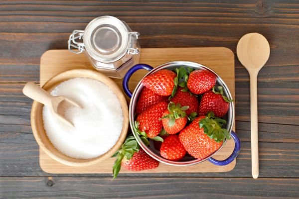 strawberry syrup ingredients