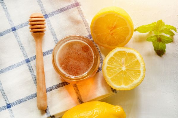 does honey and lemon tea help you sleep (3)