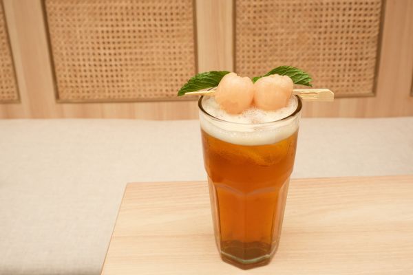 does lychee tea have caffeine