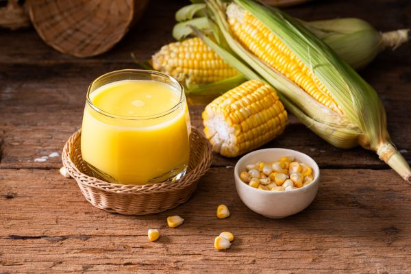 Vietnamese corn milk