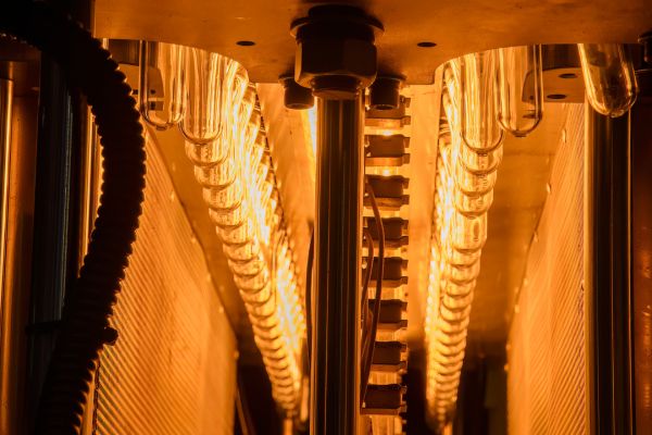 Heating preforms